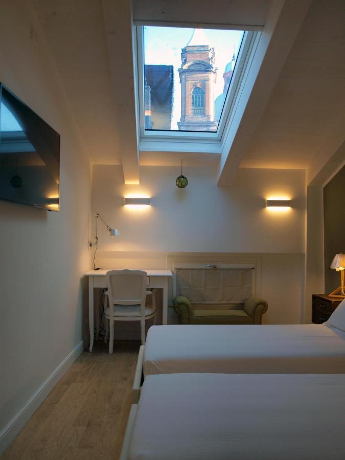 Acquaderni Rooms Bologna Bagian luar foto
