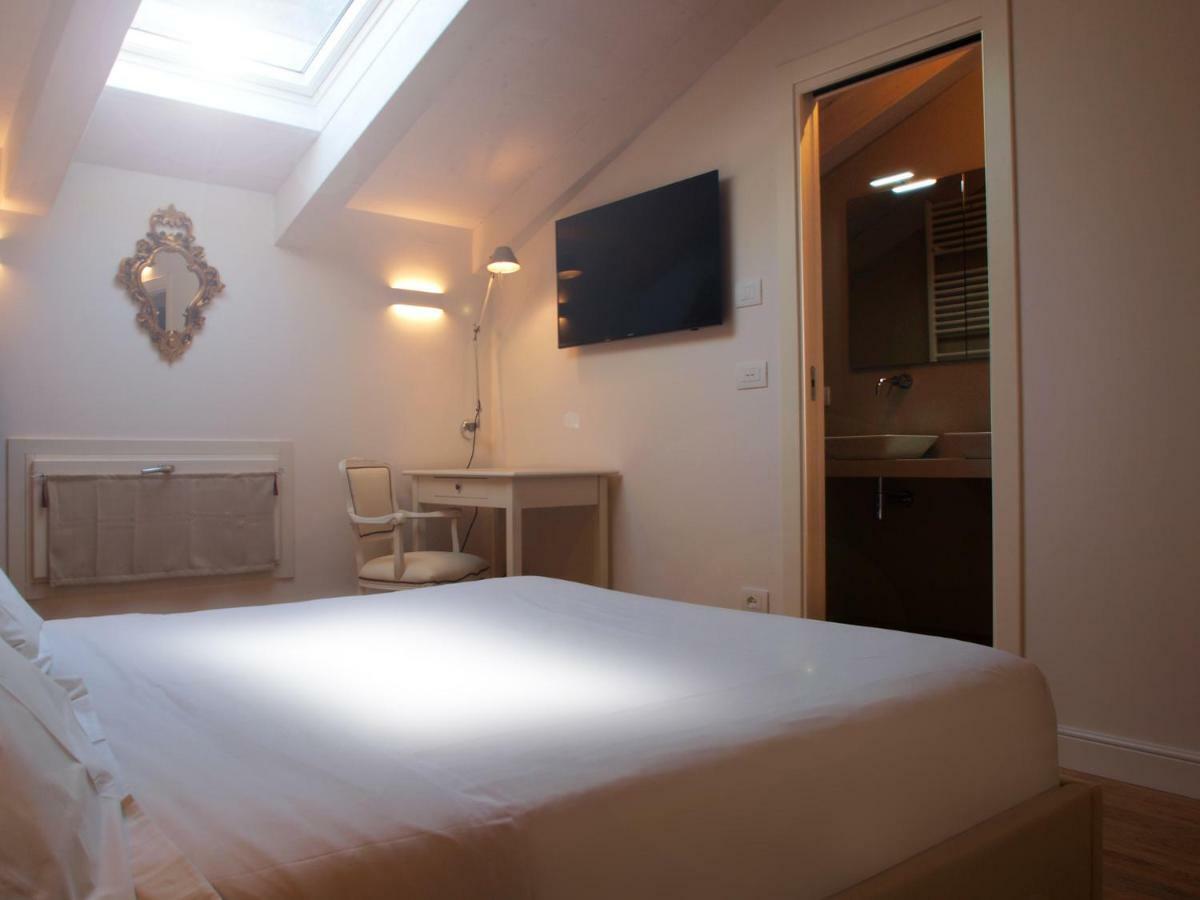 Acquaderni Rooms Bologna Bagian luar foto